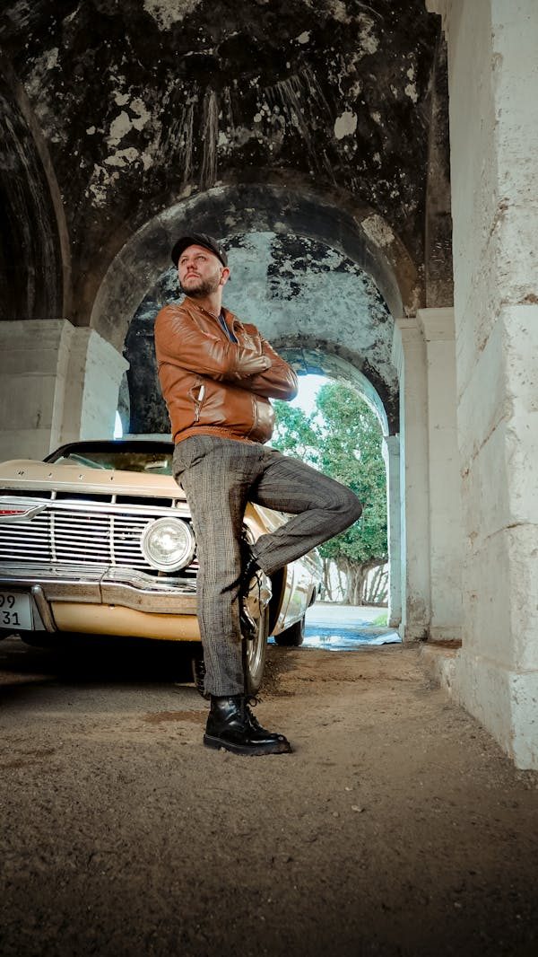 Old money style für männer: elegante looks für jeden anlass